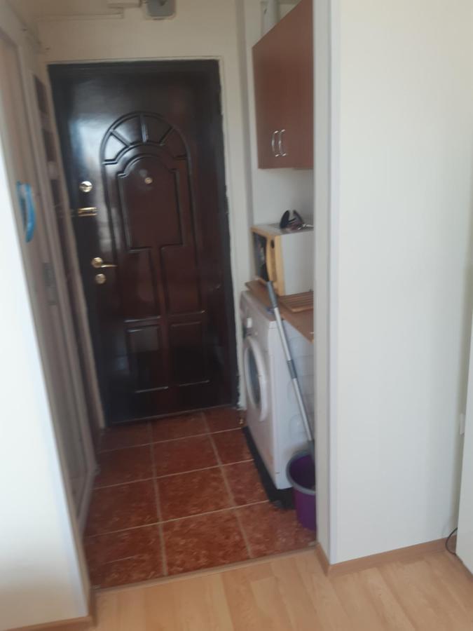Lucian Studio Apartment Букурещ Екстериор снимка